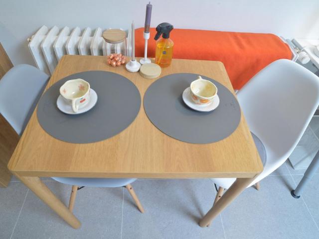 Studio 8 voor 2/1 pers. Désiré Van Mon­ck­ho­ven­straat 39