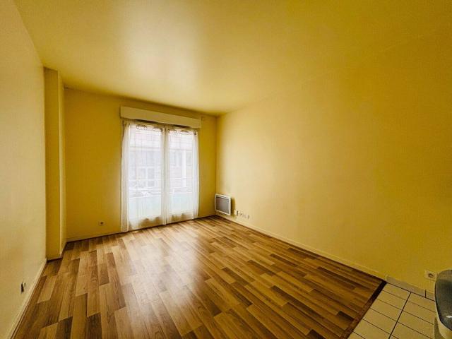 Studio 92130 20m² 765euros