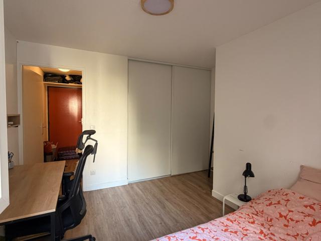 STUDIO COURBEVOIE FAUBOURG DE L'ARCHE