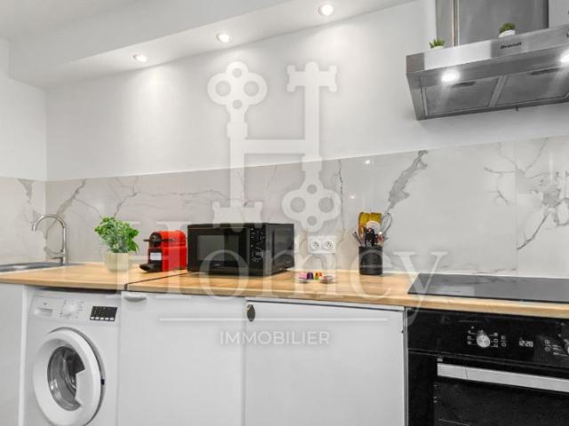 STUDIO COZY & DESIGN HYPER CENTRE ANNEMASSE RUE PIÉTONNE