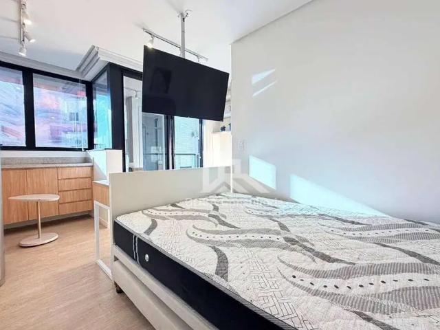 Studio com 1 dormitório para alugar, 28 m² por R$ 3.448,00/mês Batel Curitiba/PR
