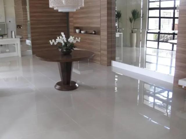 Studio com 1 dormitório para alugar, 36 m² Centro Curitiba/PR