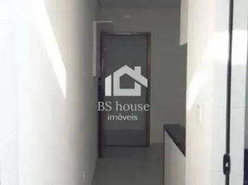 Studio com 27 m² sendo 1 dormitório e 1 banheiro Parque das Nações