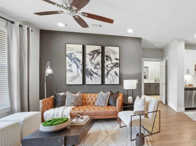 Studio Condo for Rent at 214 Regency Parkway #4255.0, Mansfield, TX 76063