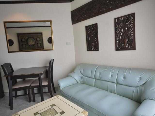 Studio Condo for Rent at Jomtien Beach Condominium in Pattaya