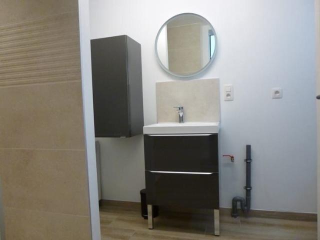 Studio confortable proche de Louvain la Neuve