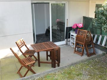 STUDIO CONFLANS STE HONORINE 23.88 m2 jardin et 2 parkings