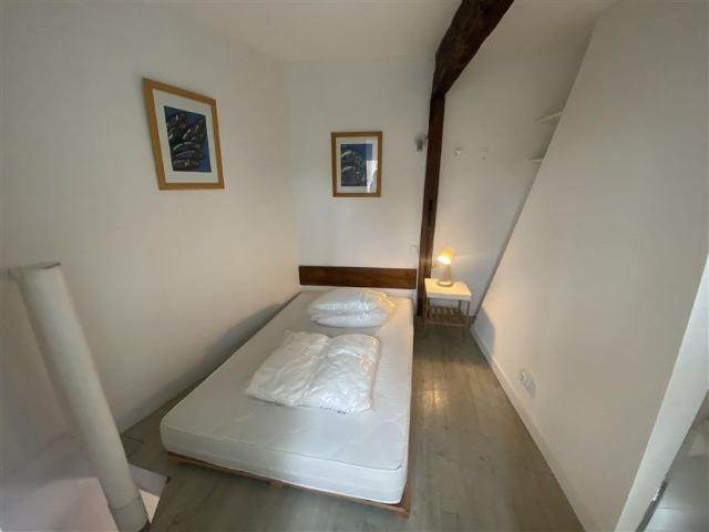 Studio Cathédrale 620 € / mois C.C Nantes 44000