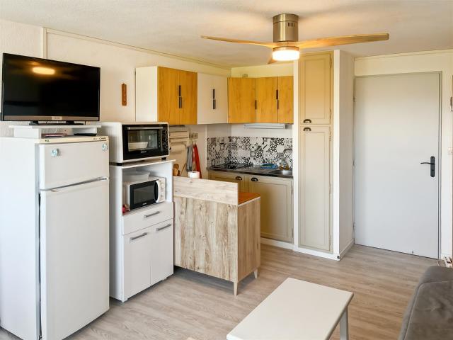 Studio cabine à Marseillan Plage avec loggia et parking 29m² Marseillan