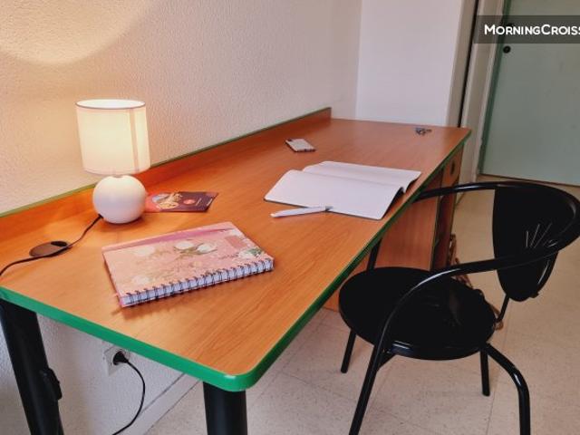 Studio calme tout équipé St Etienne