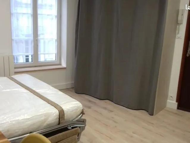 Studio centre ville tout équipé
