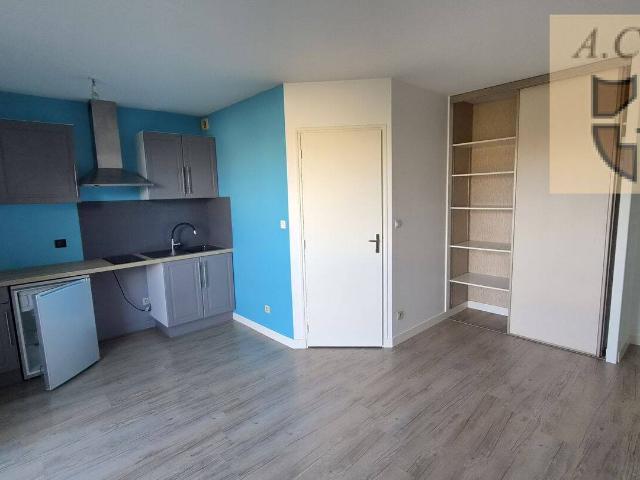STUDIO CENTRE VILLE VENDOME
