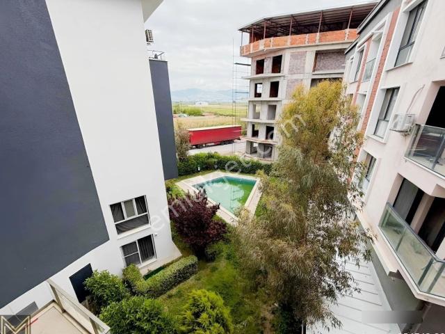 Studio City 4.etaplarda Havuza Manzaralı Eşyalı 1+1 Kiralık