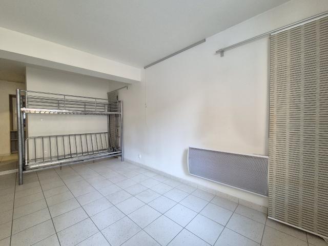 Studio à vendre Quartier SAINT CLEMENT/PREFECTURE
