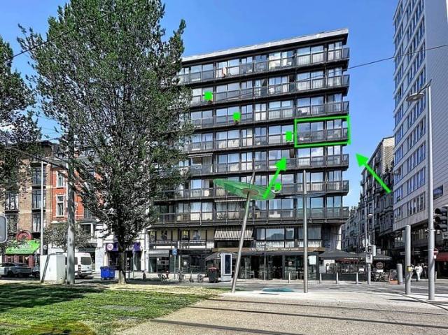 Studio à Liège, idéalement situé de 38 m² avec balcon