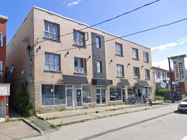 Studio à Louer 535 Rue King Est, Fleurimont Sherbrooke 6 photos | Logis Québec