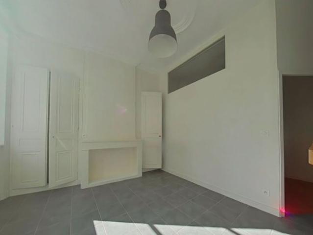 STUDIO A LOUER