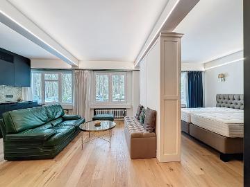 Studio à louer 1240 € 1050 Ixelles