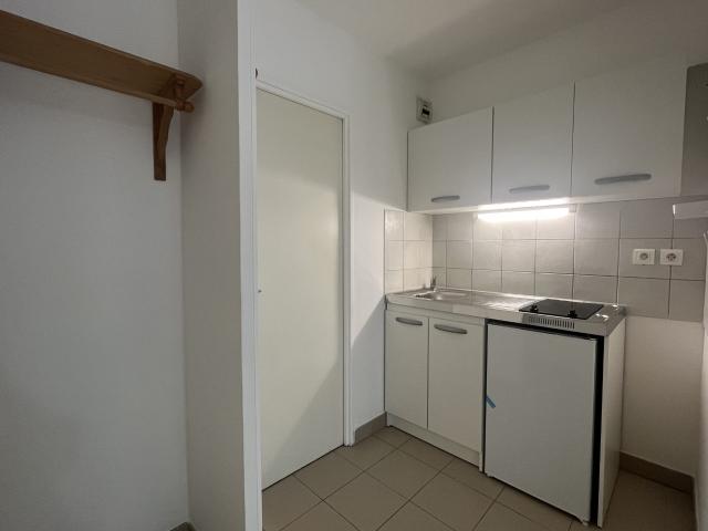 Studio à louer, 1 pièce Amiens 80000
