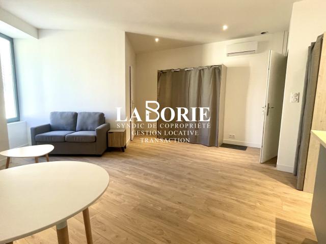 Studio à louer, 1 pièce Bagnols sur Cèze 30200