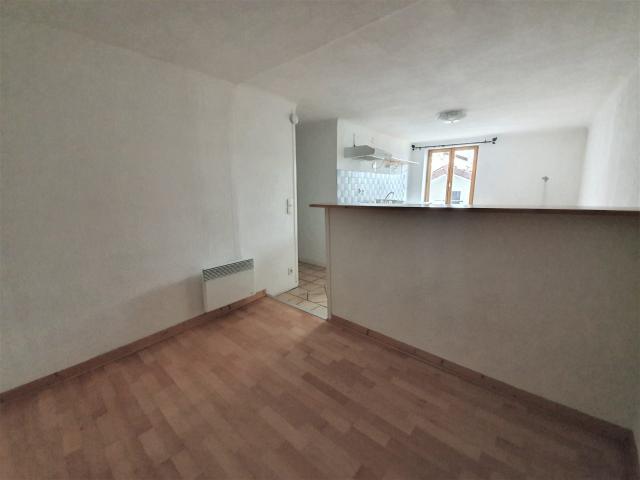 Studio à louer, 1 pièce La tronche 38700