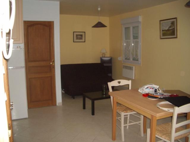 Studio à louer, 1 pièce Villequier aumont 02300