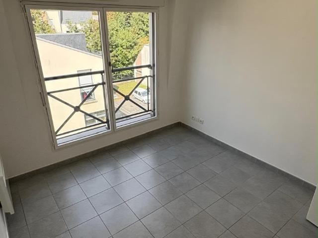 Studio à louer, 2 pièces Amiens 80000