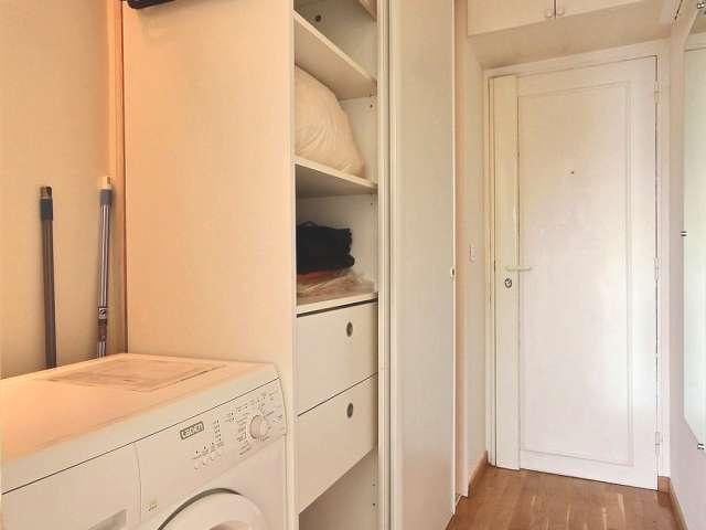 Studio à louer à Muette Nord, Paris