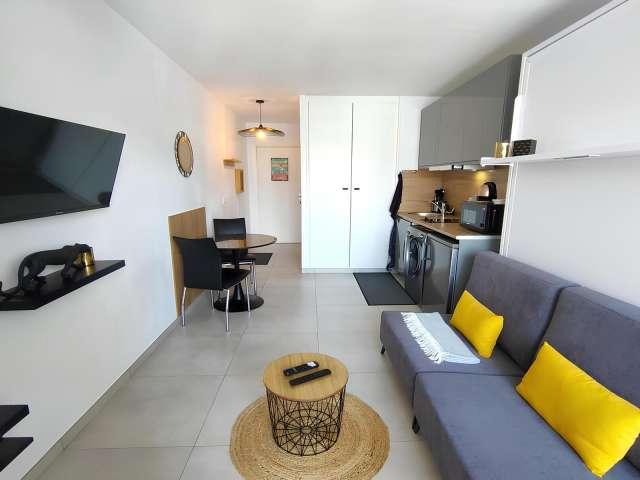 Studio à louer à Mandelieu la Napoule