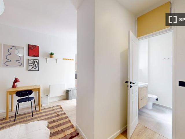 Studio à louer à Bas Belleville, Paris