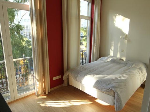 Studio à louer à Brussels, Avenue de la Brabançonne