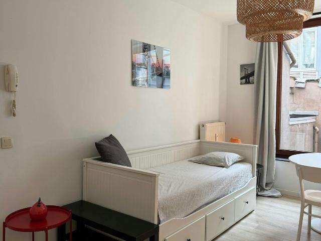 Studio à louer à Brussels, Rue de Malines