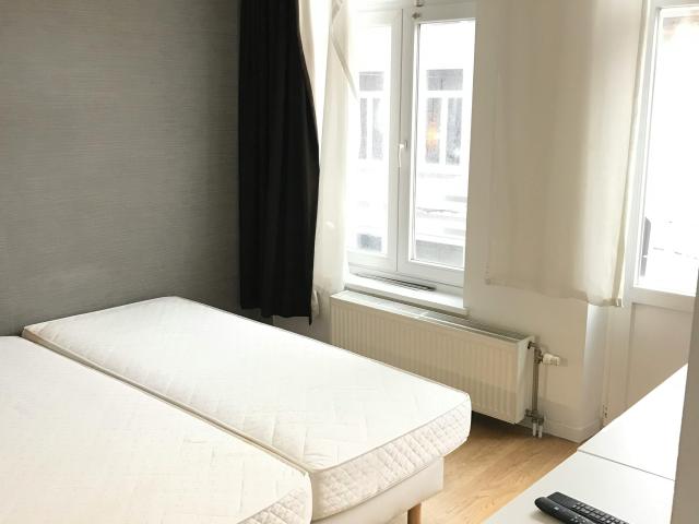 Studio à louer à Brussels, Rue des Commerçants