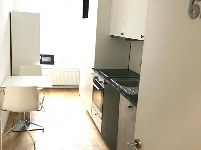 Studio à louer à Brussels, Rue des Commerçants