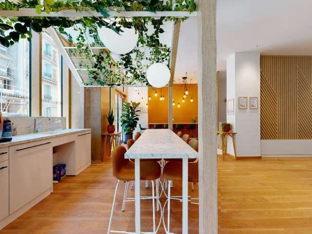 Studio à louer à Champerret Berthier, Paris