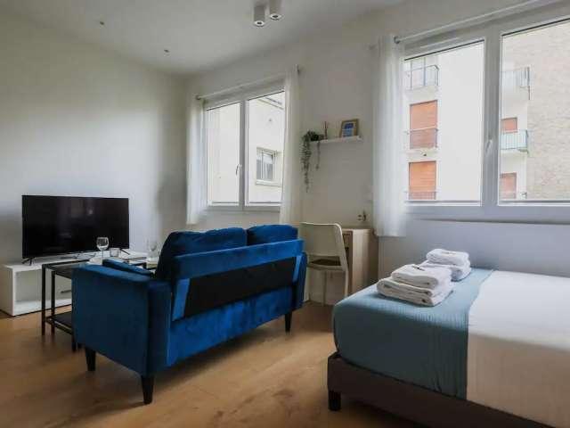 Studio à louer à Dulud Laffite, Paris