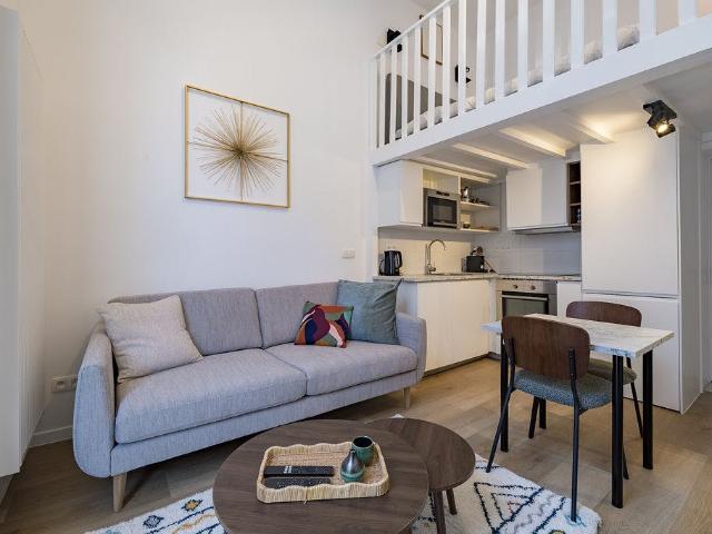 Studio à louer à Etterbeek, Rue Baron Lambert