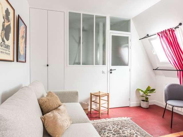 Studio à louer à Hoche Friedland, Paris