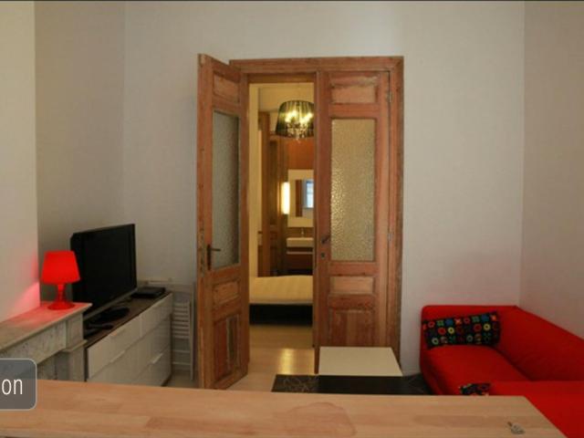 Studio à louer à Ixelles, Rue du Trône