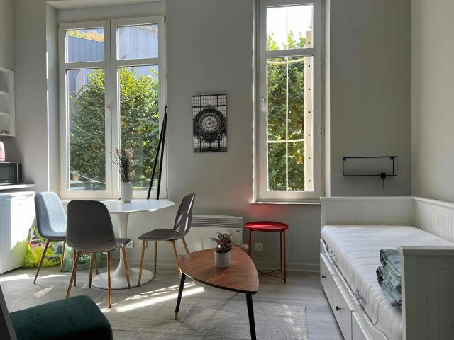 Studio à louer à Ixelles, Rue Souveraine