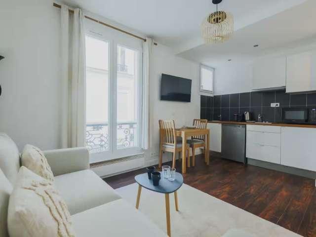 Studio à louer à Legendre Lévis, Paris
