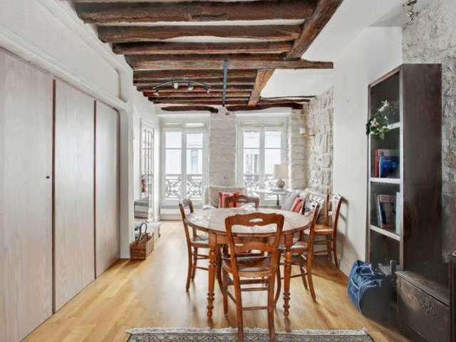 Studio à louer à l'Odéon, Paris