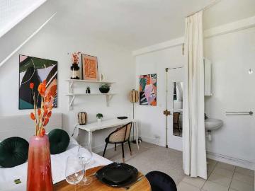 Studio à louer à Paris, Paris