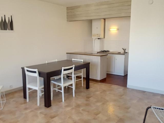 STUDIO A LOUER A ROANNE FAUBOURG CLERMONT