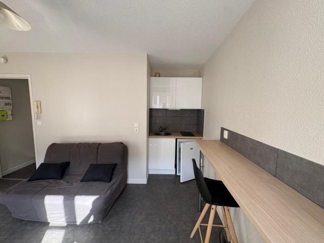 STUDIO A LOUER A ROANNE IUT