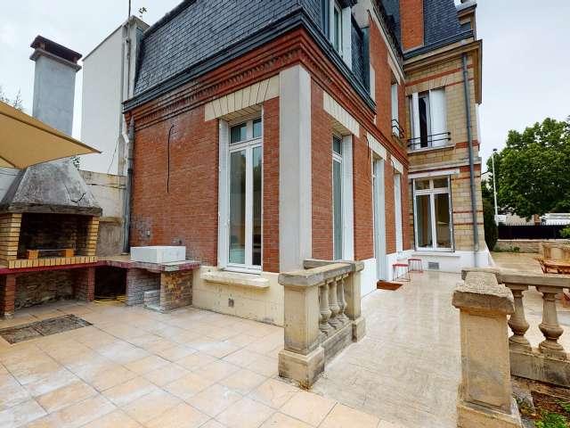 Studio à louer à Saint Maur Créteil, Paris