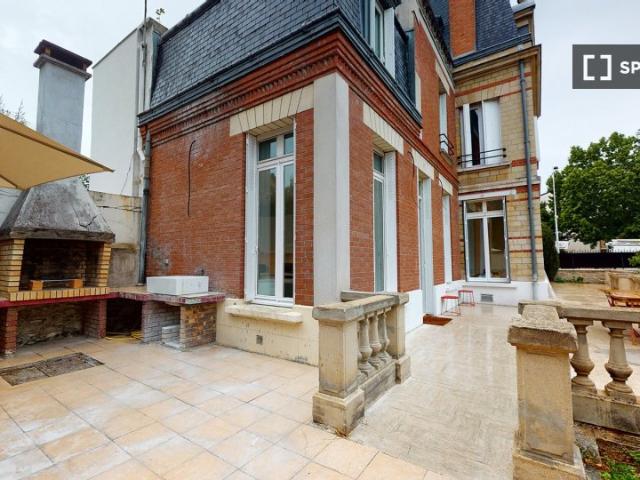Studio à louer à Saint Maur Créteil, Paris