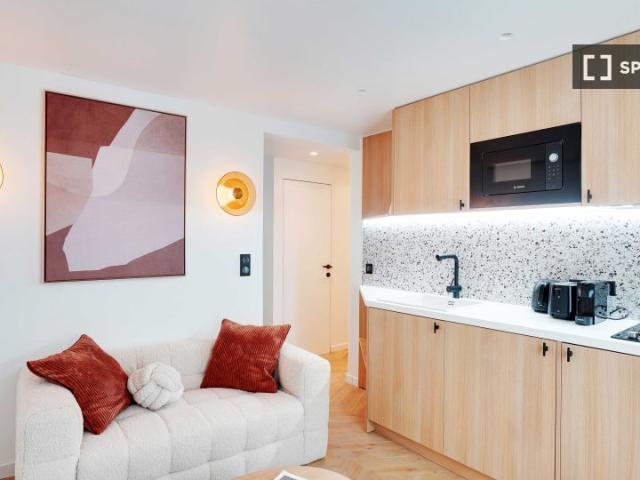 Studio à louer à Saint Augustin, Paris