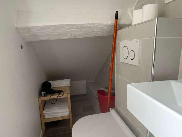 Studio à louer à Saint Gervais, Paris