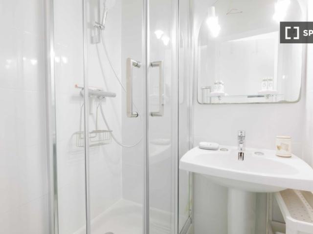 Studio à louer à Saint Gervais, Paris
